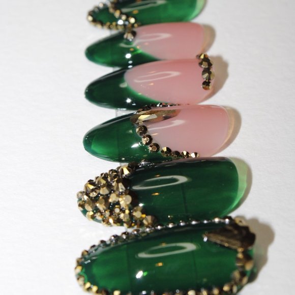 Green and Gold Press On Nails - 20pc - Picture 3 of 8